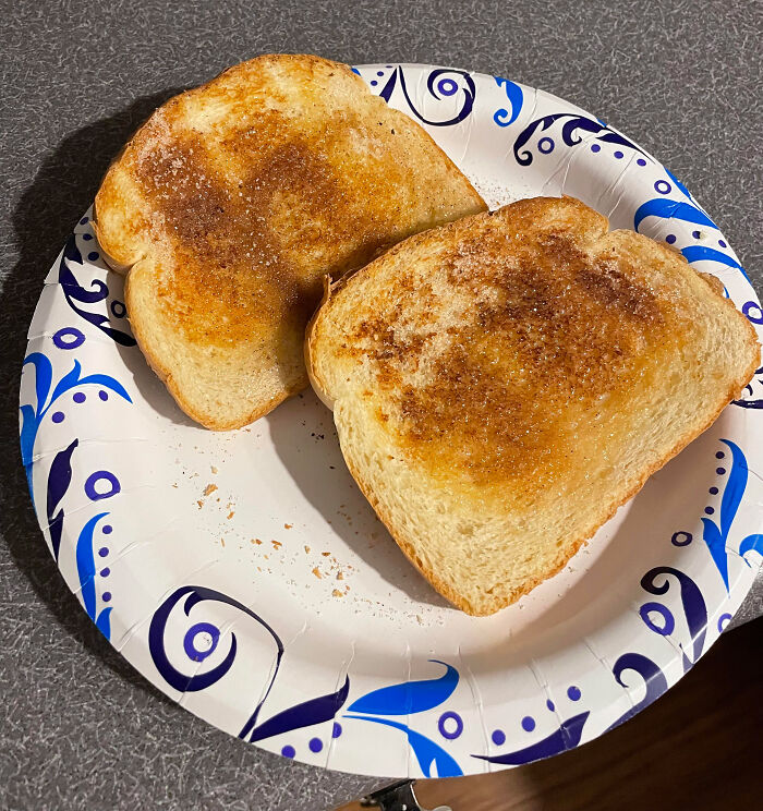 30 People Share What Cheap Meals They Make To Stay Full When They're Broke