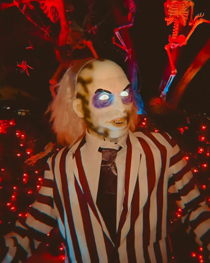 "We Don't Play Around": Christina Aguilera Says Halloween Is Her Favorite Time Of The Year "We Don't Play Around": Christina Aguilera Says Halloween Is Her Favorite Time Of The Year