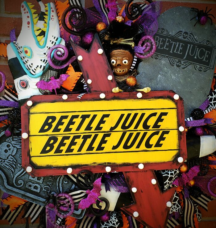 I Make Custom Wreaths For Any Holiday; Here Are The Beetlejuice And Ghostbusters Ones That I Made For Halloween