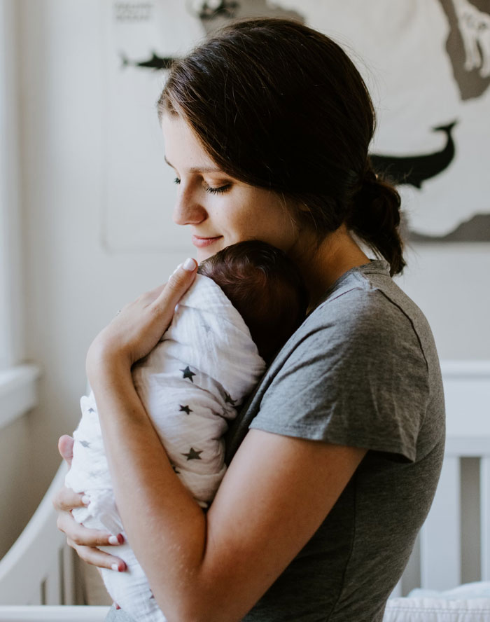 30 Red Flags That People Would Ignore In Their Potential Partner