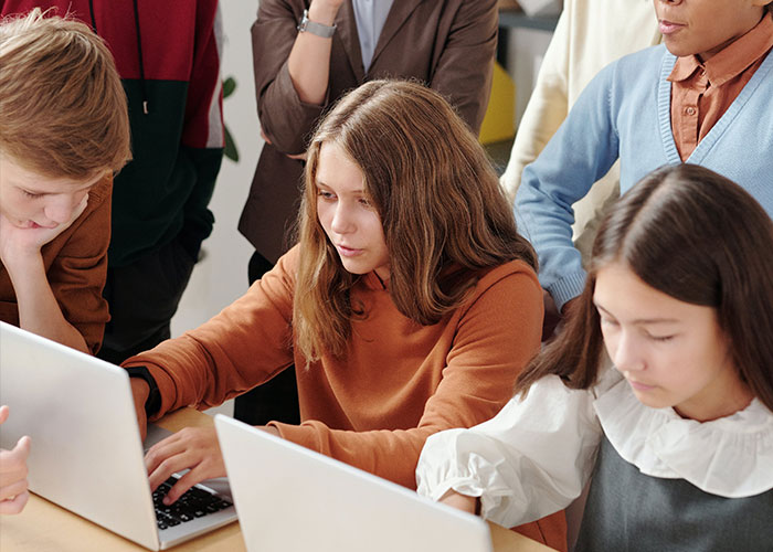 “My Forehead Is Still A Little Sore From That Face Palm”: 50 People Spoiled Beyond Reason