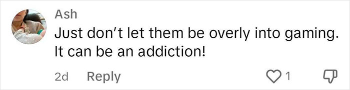 Woman Says Nerds Make The Best Hubbies, Others Jump In To Explain Why It&rsquo;s A Thing