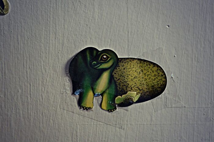 30 People Share "Glitch In The Matrix" Stories That Made Them Doubt Their Reality