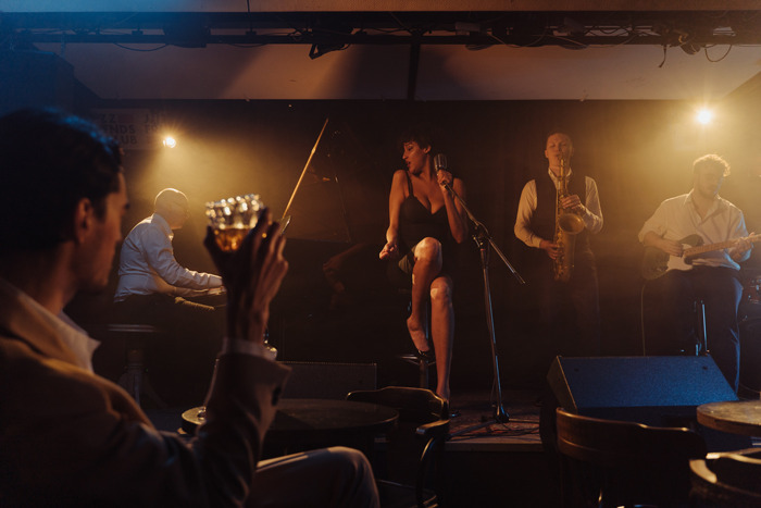 34 Tales That Illustrate What A Solid Relationship Should Look Like, As Shared By Women Online