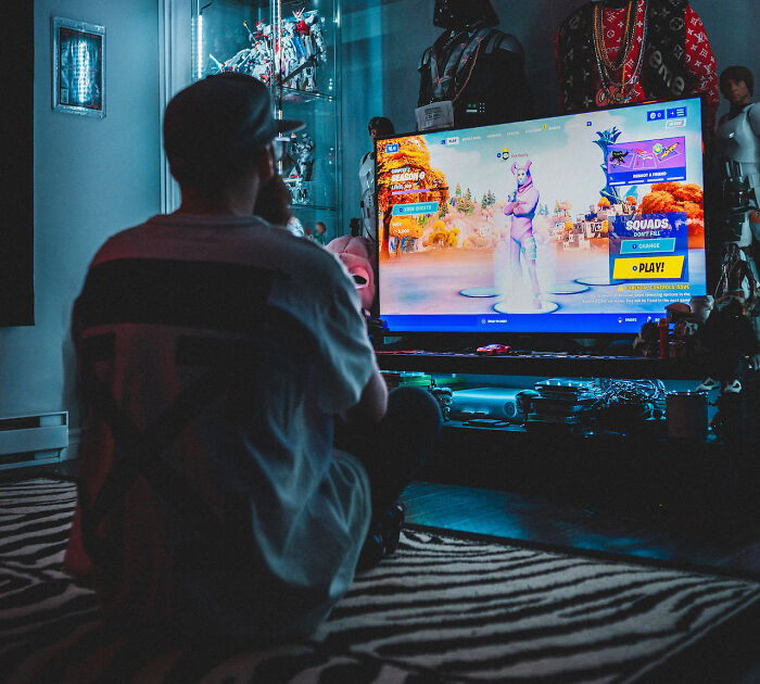 45 People Who Have No Idea Why They’re Single, But Their Friends See It Very Clearly