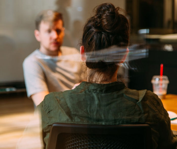 30 Red Flags That People Would Ignore In Their Potential Partner