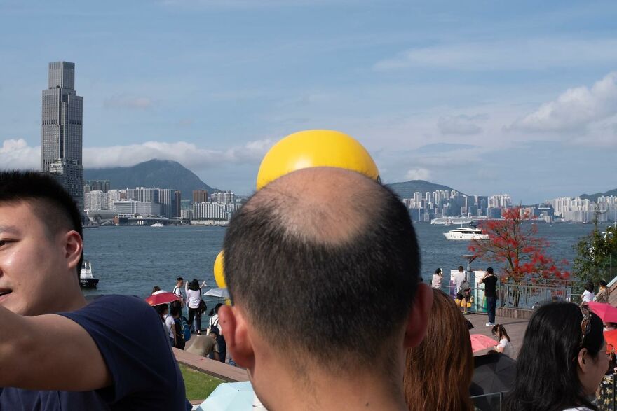 Street Photography With A Twist: 31 New Clever Photos By Edas Wong