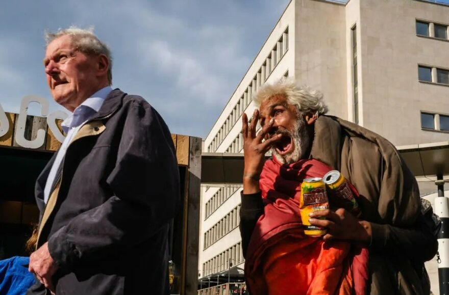 This Belgian Photographer Captures Funny And Extraordinary Scenes Of Everyday Life (49 New Pics)