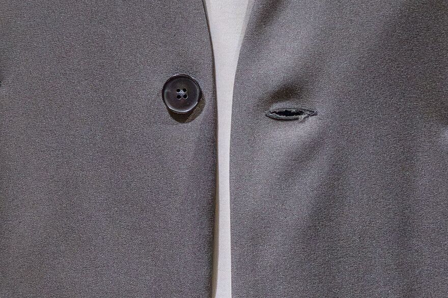 Street Photography With A Twist: 31 New Clever Photos By Edas Wong