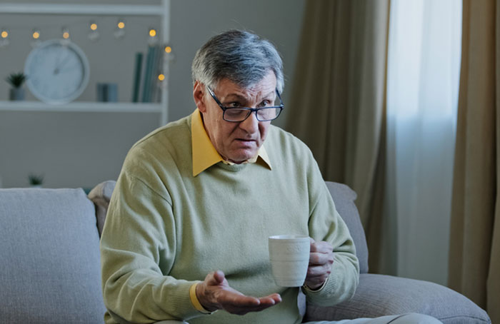 Vegan Bacon Drives Family Apart And Leaves Woman Conflicted Whether She Should Apologize