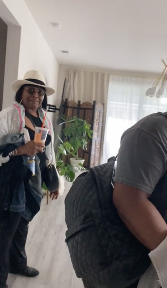 Best Kept Secret: Daughter Was Hiding Her New House For A Year To Surprise Her Mom