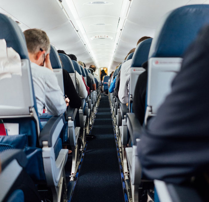 Guy Has No Mercy For Coworker Who Called Everyone Else &lsquo;Peasants&rsquo;, Gives Him The Wrong Gate Number