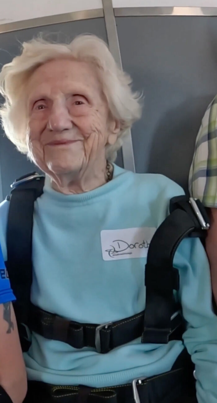 Grandma Defies Age And Breaks The World Skydiving Record At 104 With No Fear