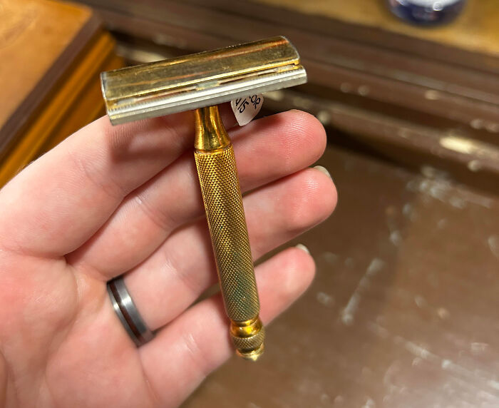 “What Are Some Things You'd Only Buy Second-Hand, Never Brand New?” (30 Answers)