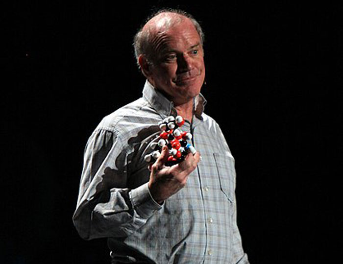 “What’s The Biggest Example Of ‘Genius’ To ‘Idiot’ There Has Ever Been?” (22 Answers)