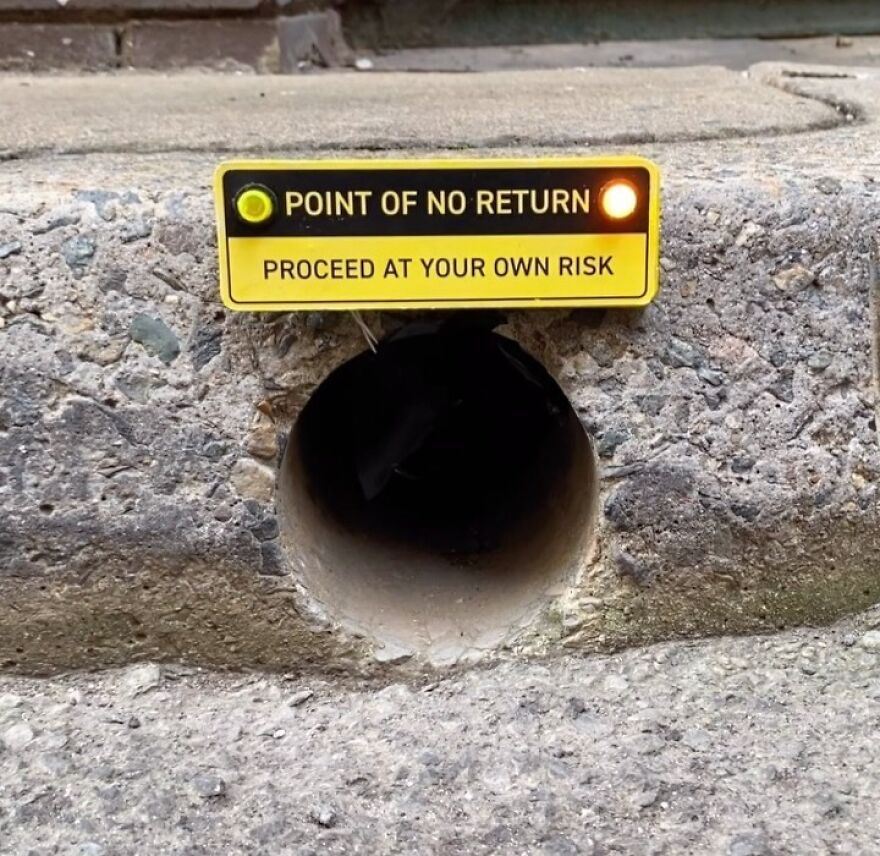 Artist Intervenes In Public Places In A Very Fun Way (28 New Pics)