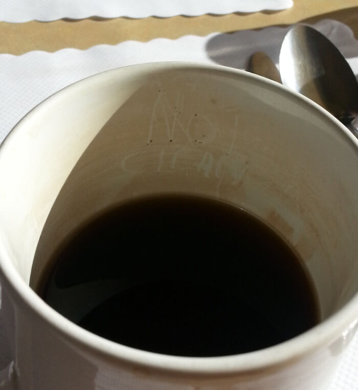 Was Eating Breakfast At A Restaurant When I Noticed