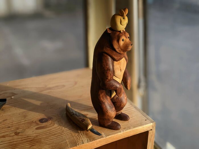 Mother Bear And The Plump Rabbit