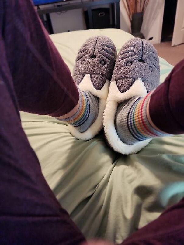 Best Cat Slippers Ever! My Feet Have Been Hot All Summer