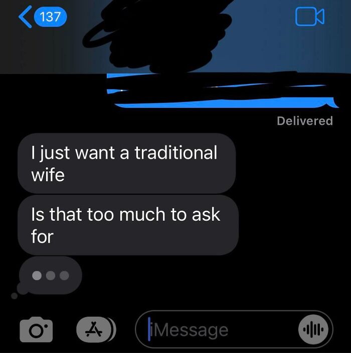 My Now Ex-Boyfriend Has Been Sending Me Texts Non-Stop. I Sent Him A Message Saying Me Moving Out And Us Breaking Up Is For The Best, And This Was His Response