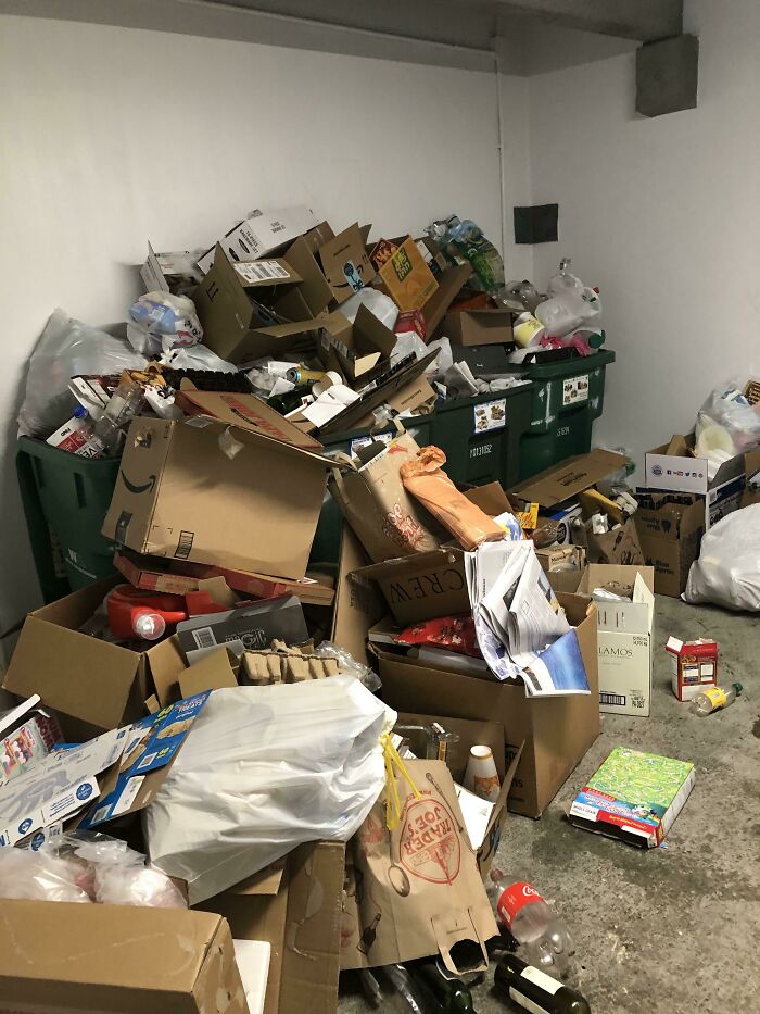 How My Apartment Neighbors Treat Our Recycling Room