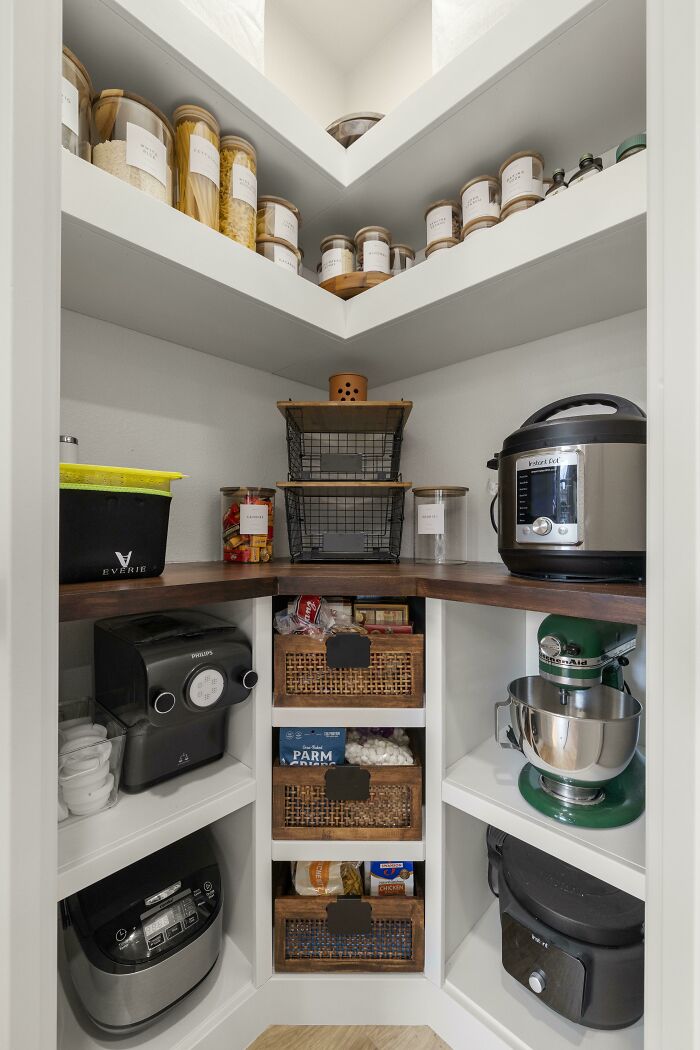 Nueva despensa organizada