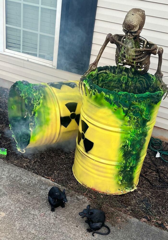 I Made One Of Those Skeleton Fountains For Halloween