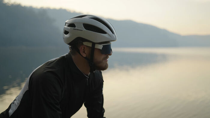 I Built The World&rsquo;s First Phone Within Smart Ar Athletic Glasses, Here&rsquo;s How It Looks