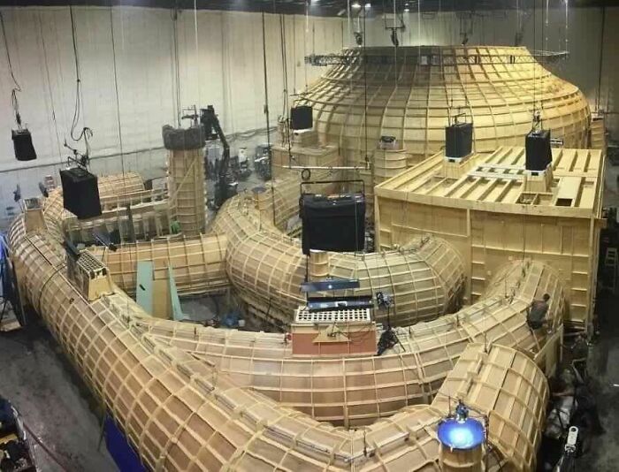 Exterior Of The Sewer Set In IT