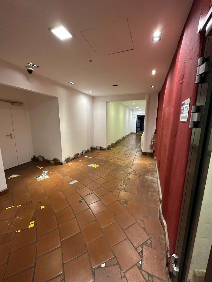 A Random Mc Donalds Toilet On The Austrian Highway