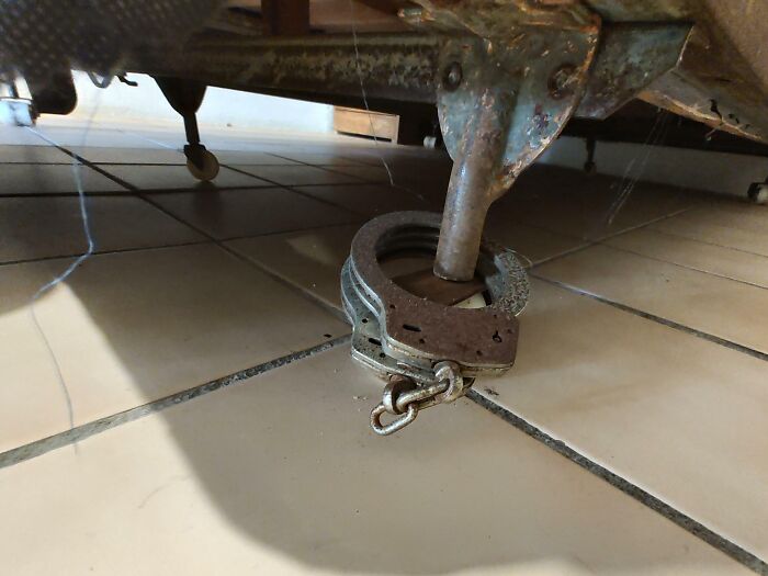 Found A Pair Of Handcuffs Attached To A Leg Of The Bed In My Airbnb In Tijuana