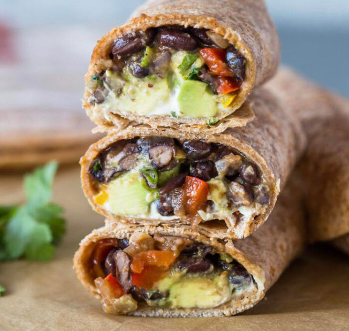 30 People Share What Cheap Meals They Make To Stay Full When They're Broke