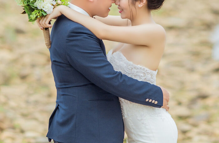 “Groom Was Gay. Bride Was Not”: 30 Of The Wildest Weddings That Event Staff Have Ever Witnessed