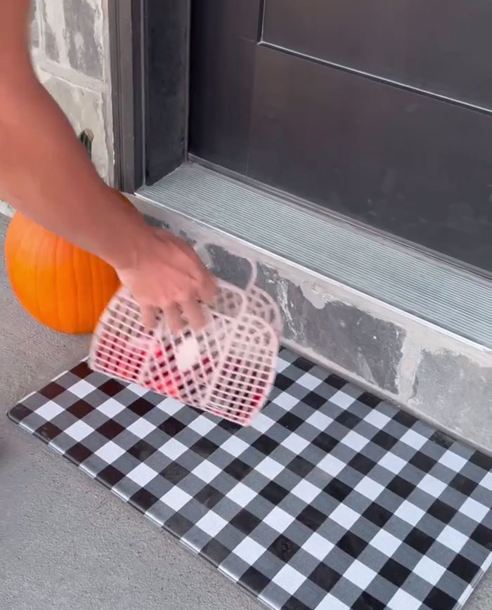 "Glad You're Not My Dad": Dad And Mom Called 'Horrible' Parents For Their Halloween Tradition