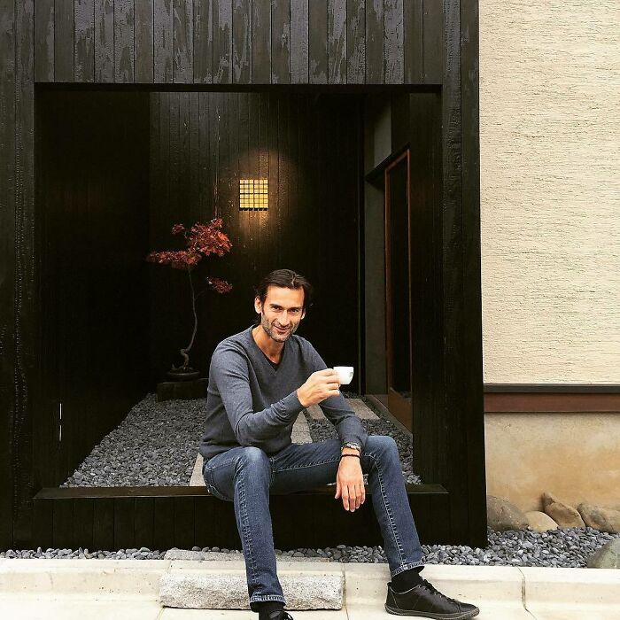 &ldquo;Tenant From Hell&rdquo; Hijacks Airbnb Luxury Rental For 540 Days, Homeowner Shares Desperation (Updated)