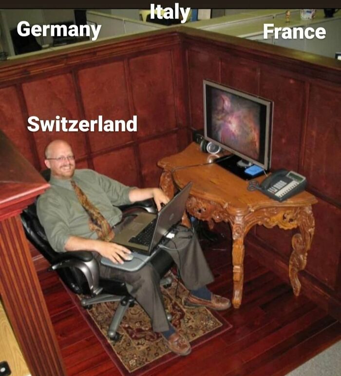 Funny-History-Memes-Melting-Screens