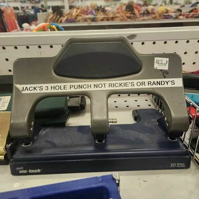 Saw At The Di In Idaho Falls Today. You Know There Was Drama In This Office !