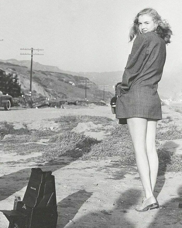 Marilyn Monroe Photographed By Joseph Jasgur, 1946