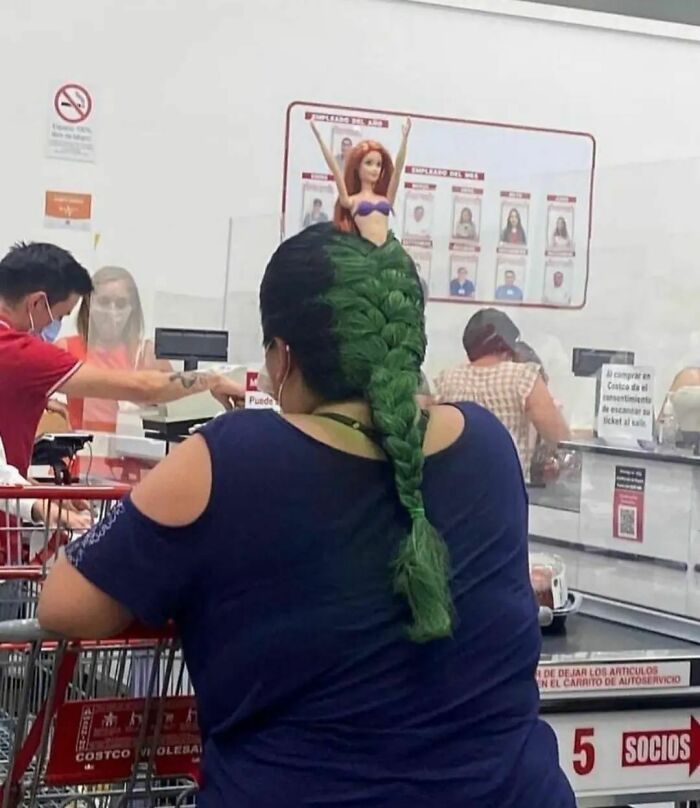 ‘Please Hesitate To Reach Out’: 50 Pics That Are Beyond Bizarre And Ridiculously Confusing