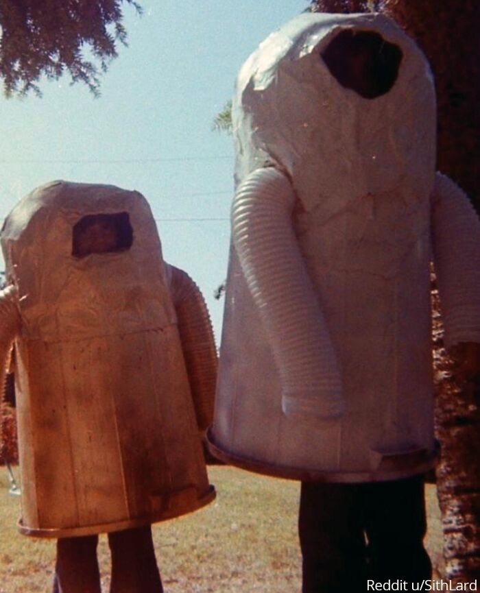 We Didn’t Have Much Money In 1977 But That Didn’t Stop Mom From Giving Us Our Wish To Be C3p0 And R2-D2 That Halloween