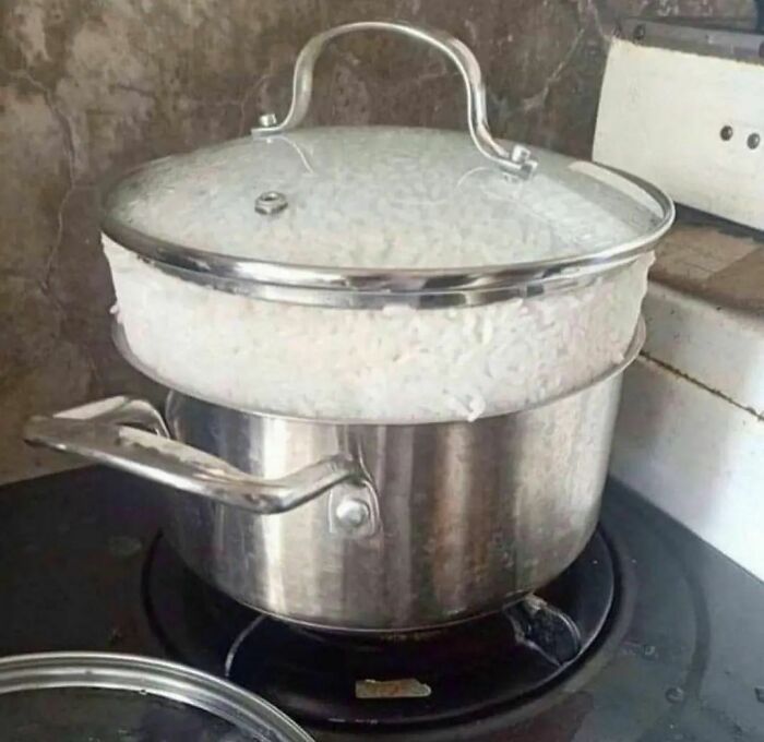 ‘Please Hesitate To Reach Out’: 50 Pics That Are Beyond Bizarre And Ridiculously Confusing