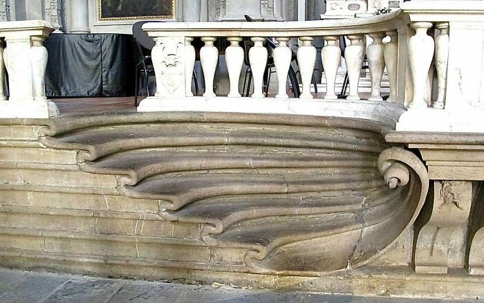 30 Intentional And Accidental Pieces Of Art That People Have Found All Over The World (New Pics)