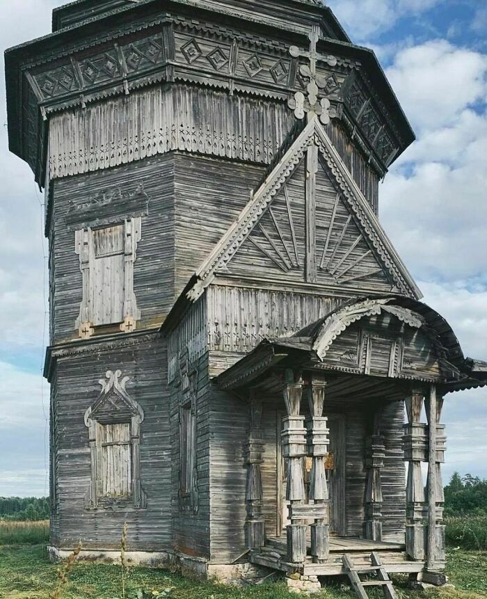 30 Intentional And Accidental Pieces Of Art That People Have Found All Over The World (New Pics)