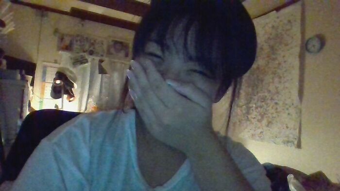 My Hands Is Bigger Than My Face