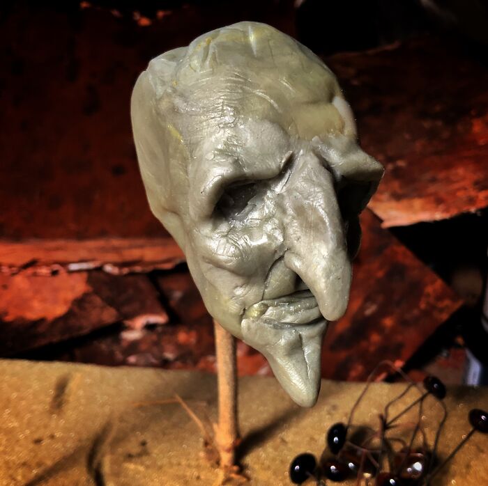 How I Turned A Fake Pumpkin Into A Whimsical Halloween Character (19 Pics)