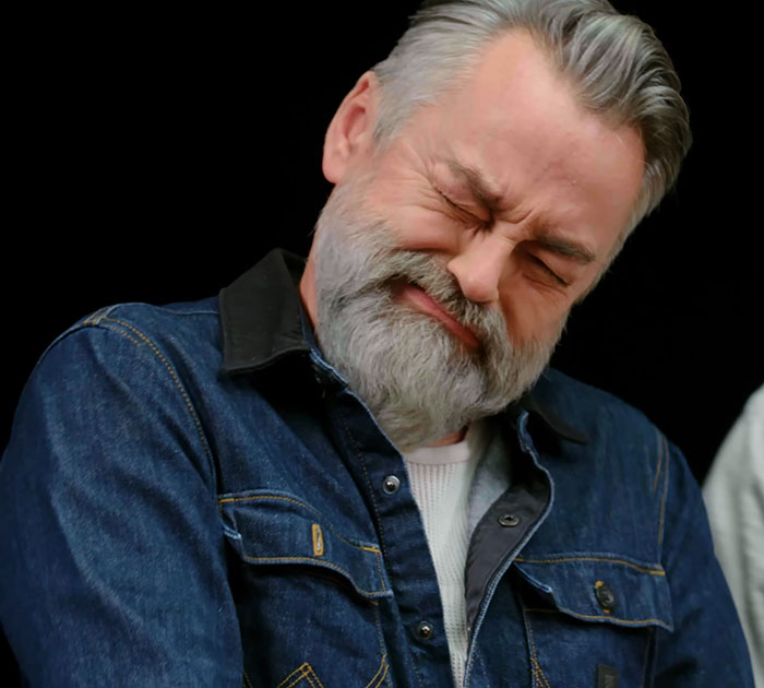 Man Crossbreeds Carolina Reaper With "Brutally Hot" Mystery Pepper, Beats His Own Guinness World Record