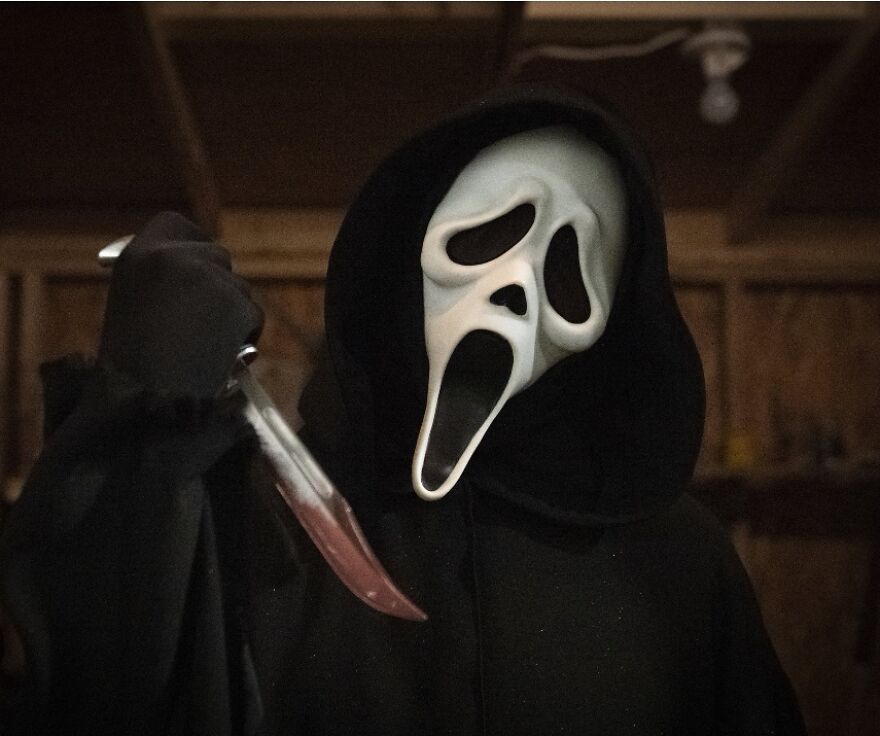 10 Spooky Classics To Watch This Halloween.