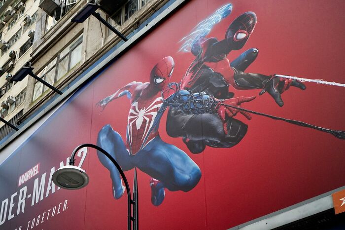 30 Perfectly Timed Shots By Edas Wong (New Pics)