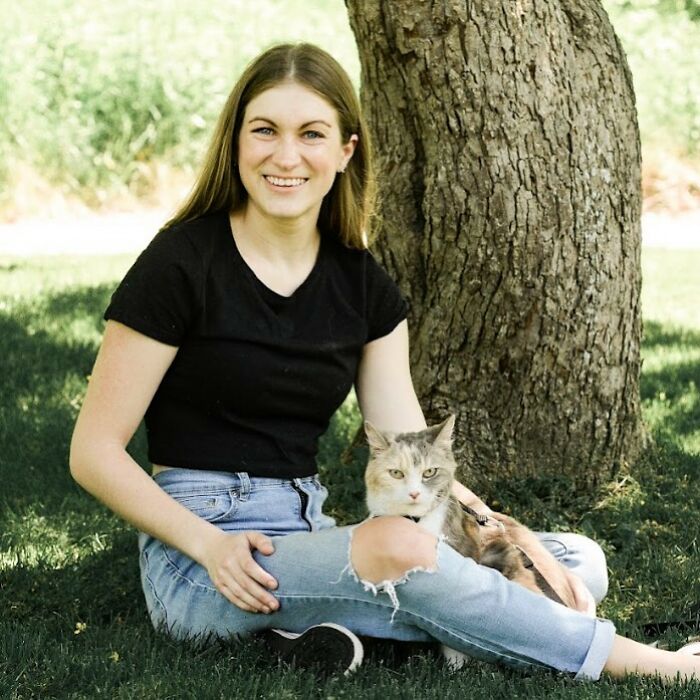 Angela Rafuse Is A Founder Of &lsquo;My Grandfather&rsquo;s Cat Charity&rsquo;, Helping Seniors To Rehome Their Pets