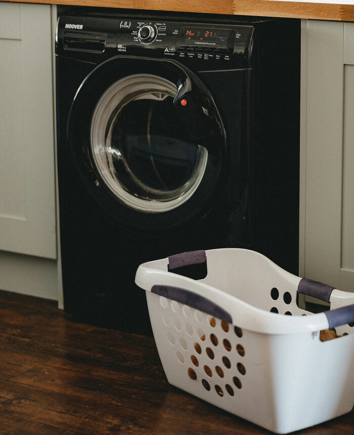 36 Things Kids Thought Were Super Fancy But Were Actually Not Really, According To Netizens